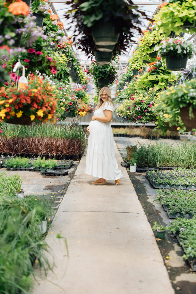 Greenhouse mini session in orem, UT