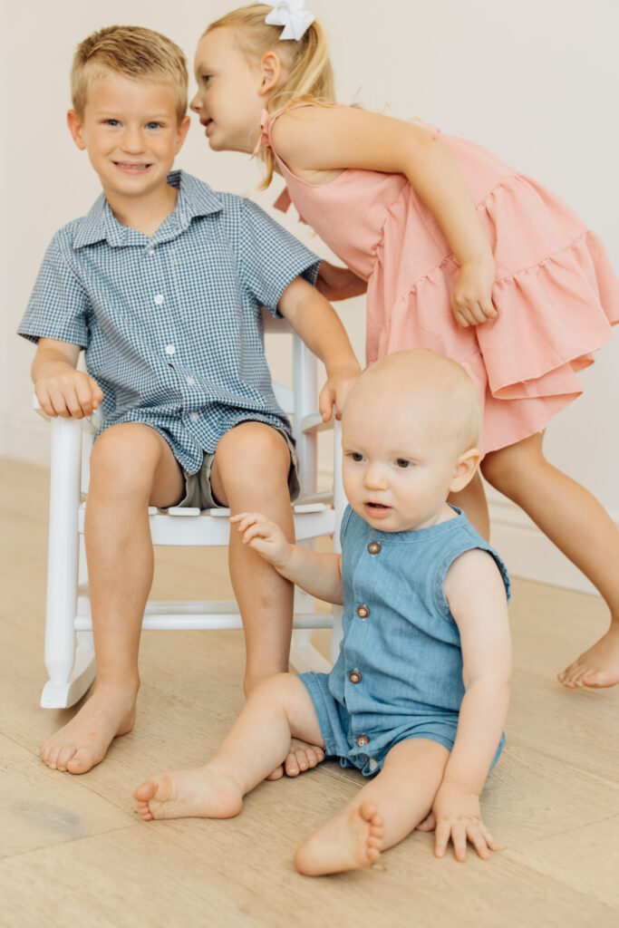 Family photography in White Space studio, Provo Utah.